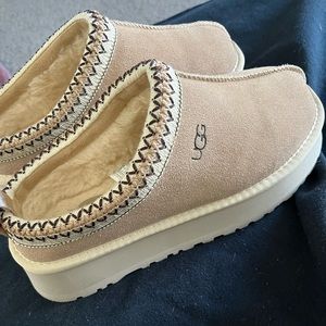 Platform UGG Tasman